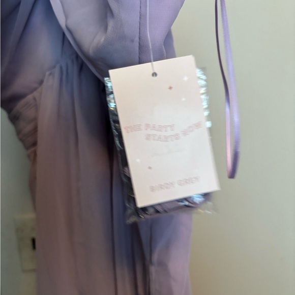 Lavender dress - Picture 5 of 5